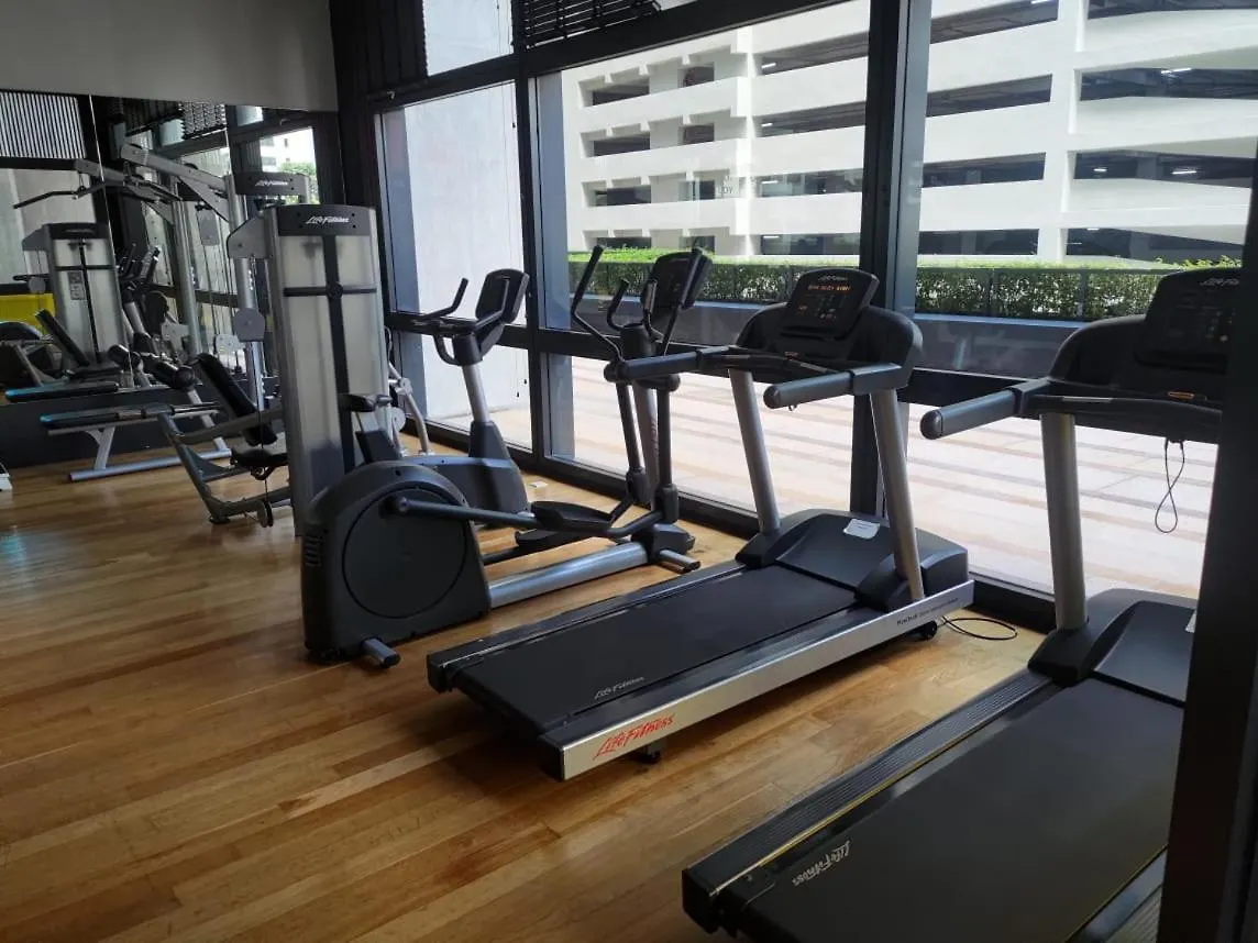Biggest Balcony Premium Unit 1-5Pax @Arcoris Mont Tiara Apartment Kuala Lumpur