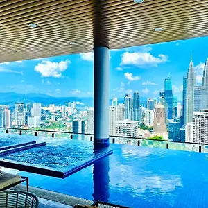 The Luxe Infinitum Klcc Apartamento